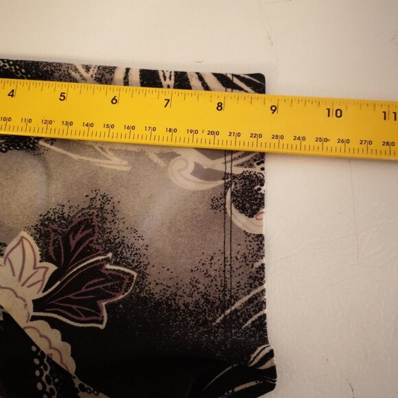 Reitmans Plus Ladies Size 3X Black/Purple/Grey/Off White Top - Picture 5 of 6